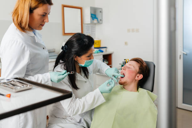 Best Emergency Tooth Extraction in Chandler, OK